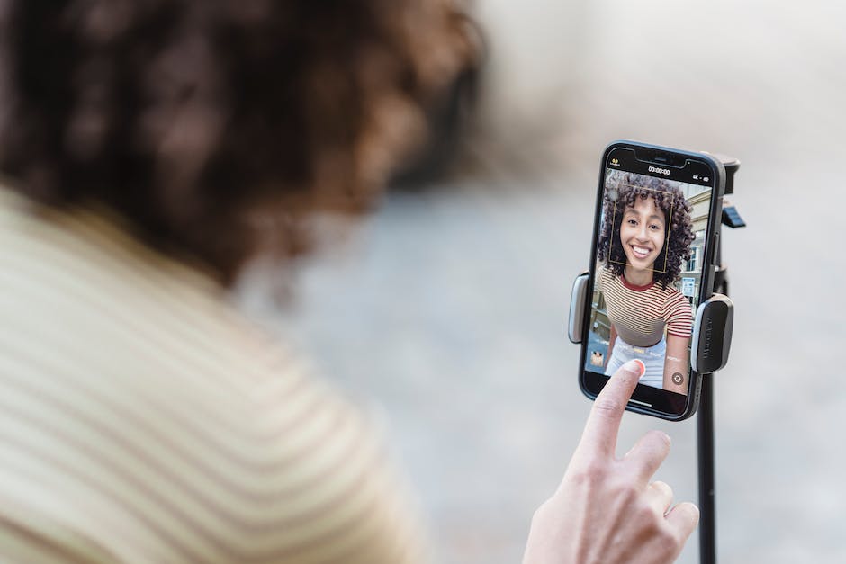 Bildzeige: Wie Influencer Geld verdienen